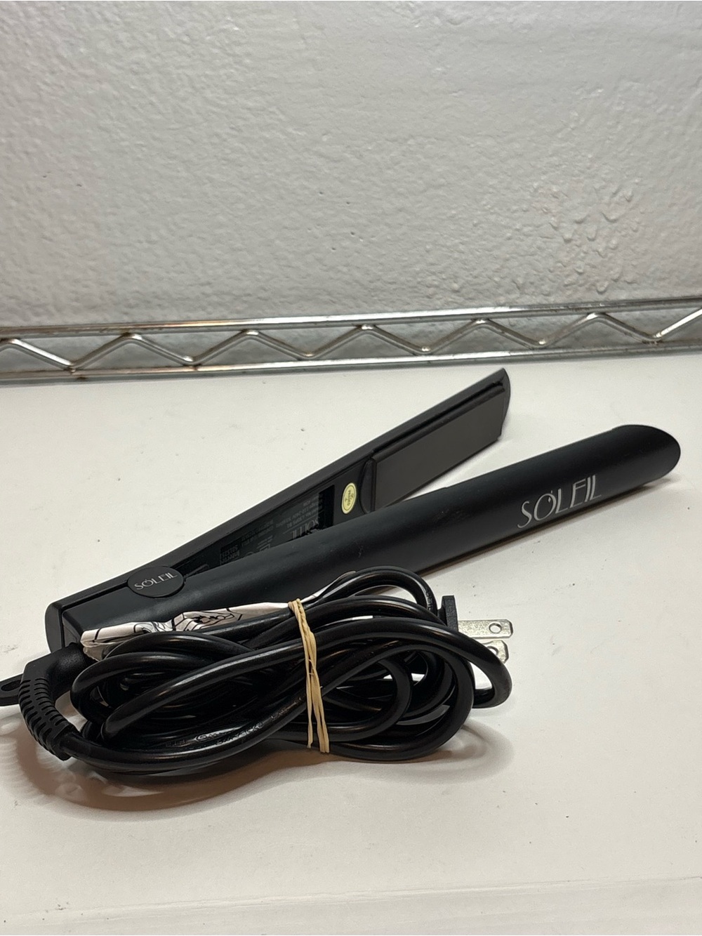 SOLEIL Black Ceramic Hair Straightener